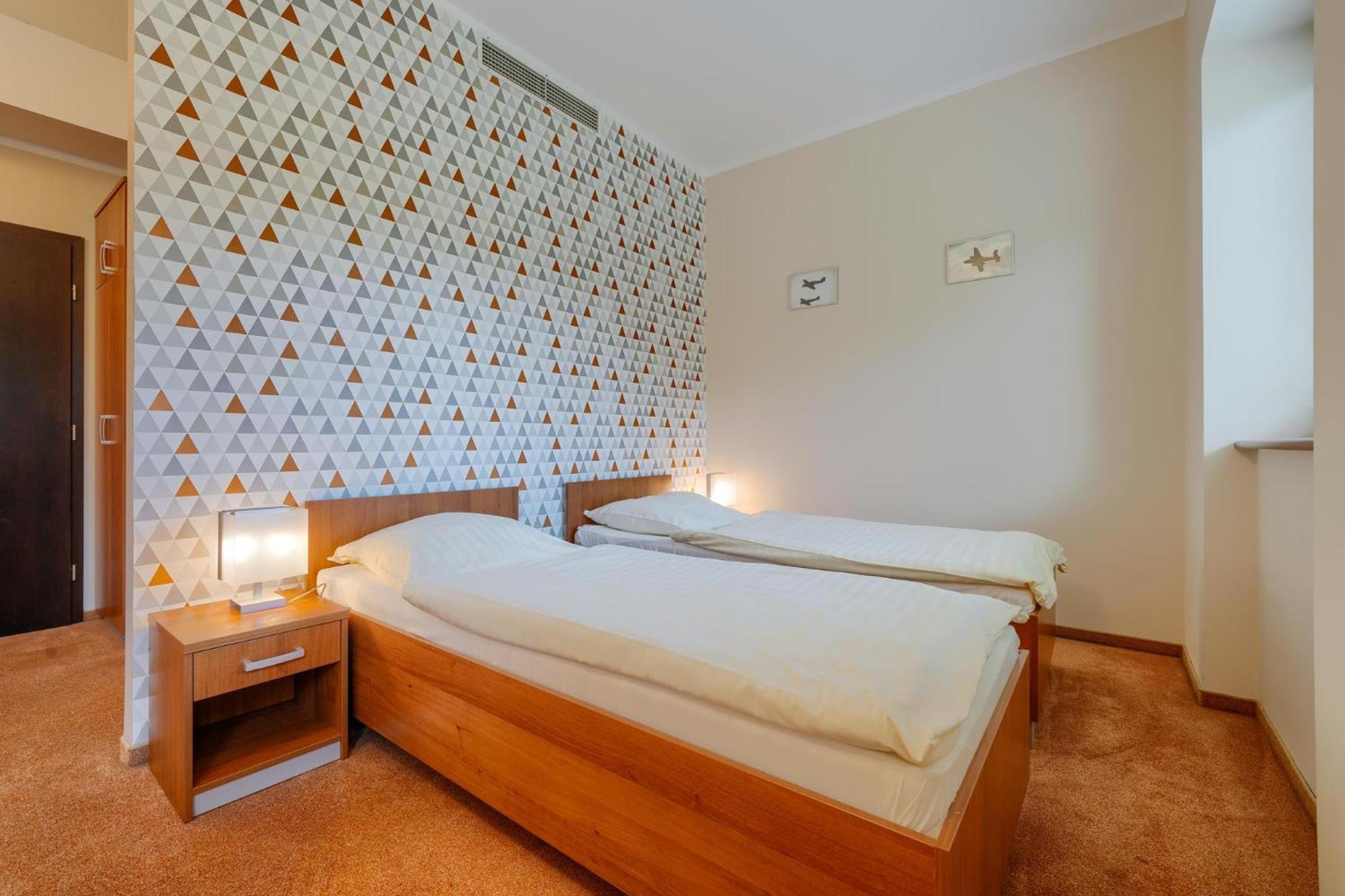 Hotel Aviator Kamien Slaski 외부 사진